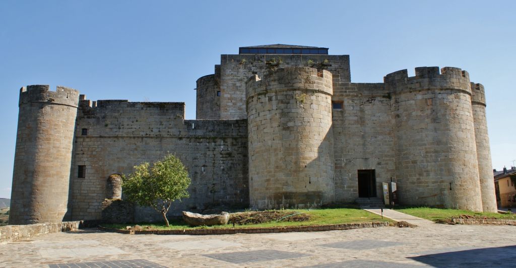 Castillo De La Puebla De Sanabria
