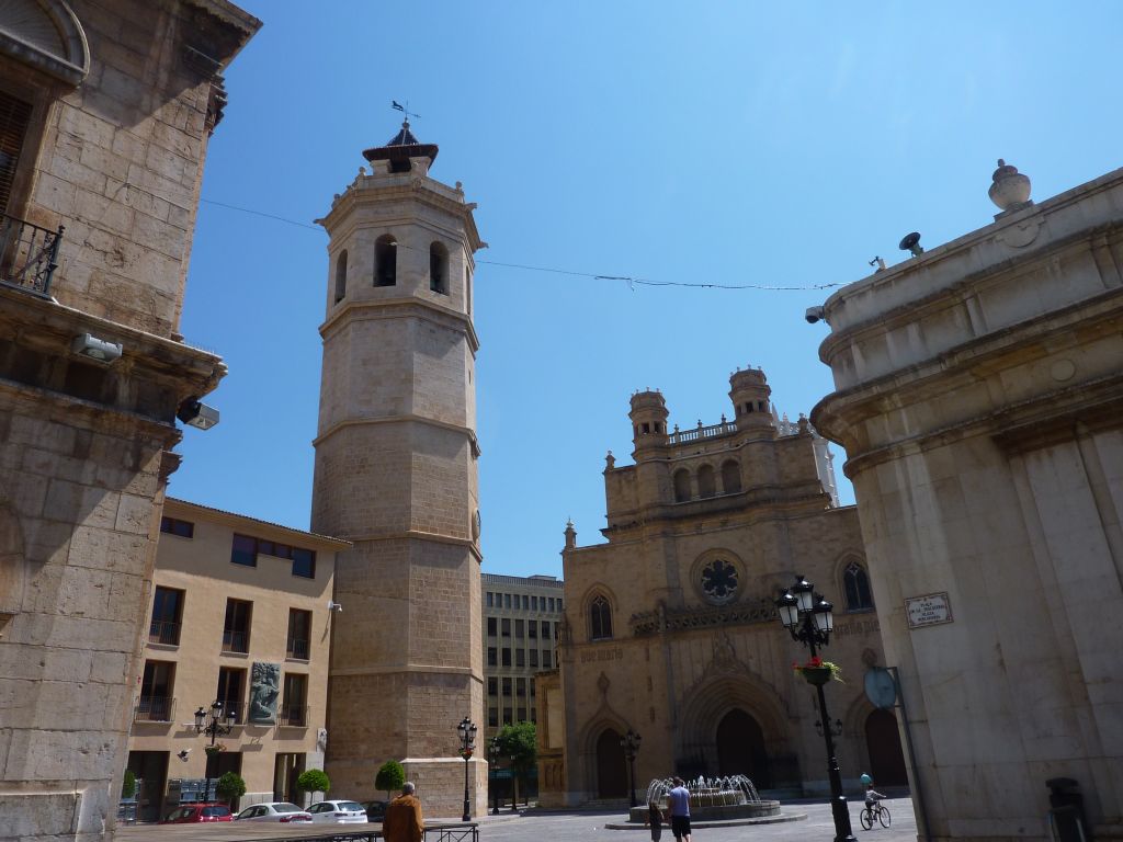 Fadri Y Concatedral Santa Maria Castellon De La Plana